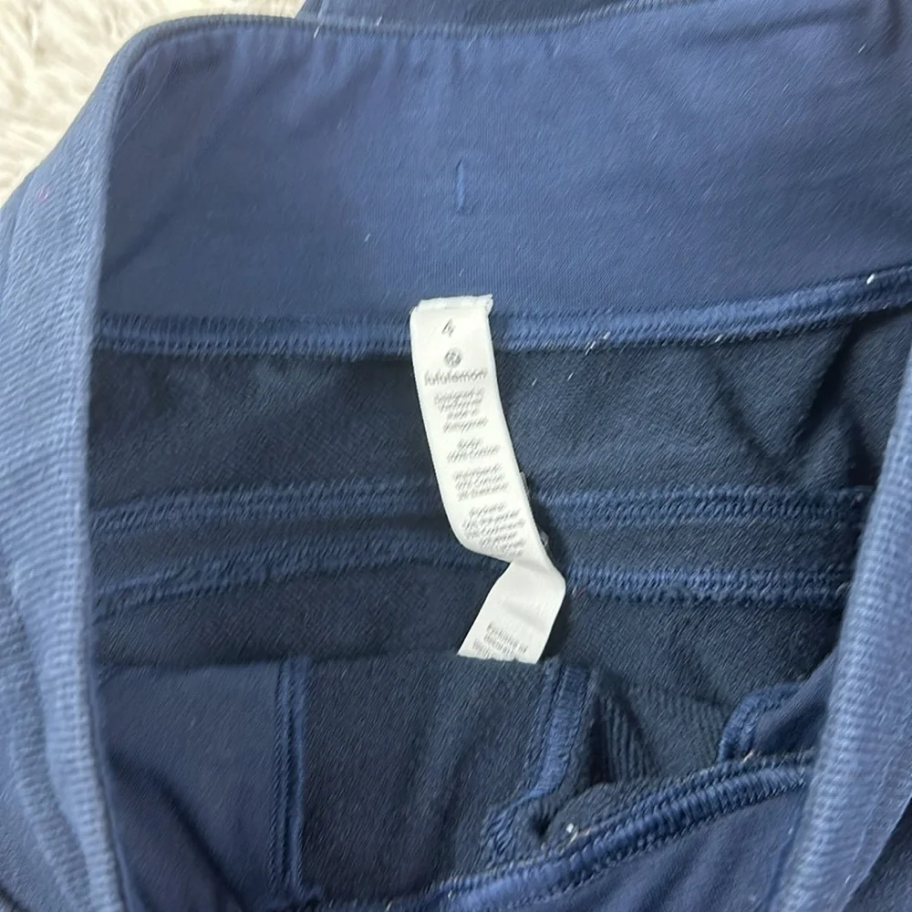 Lululemon Warm Down Jogger II *28